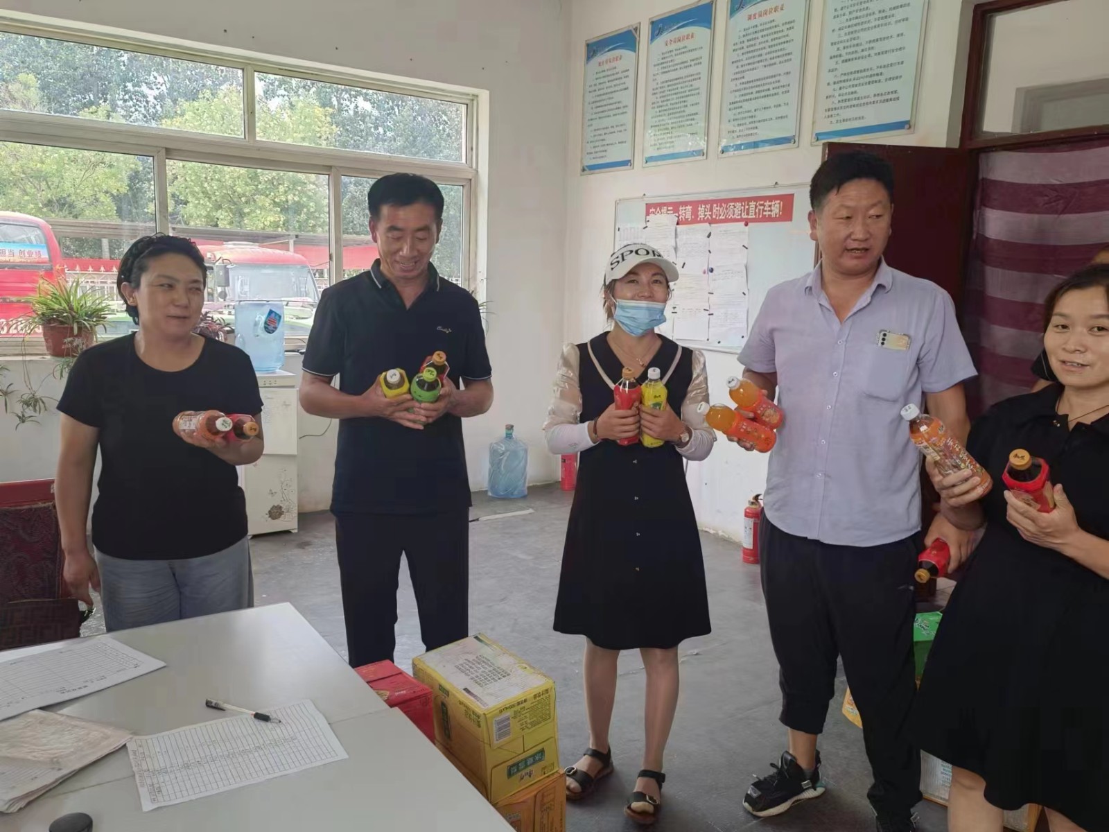 51880512.jpg 51880512.jpg