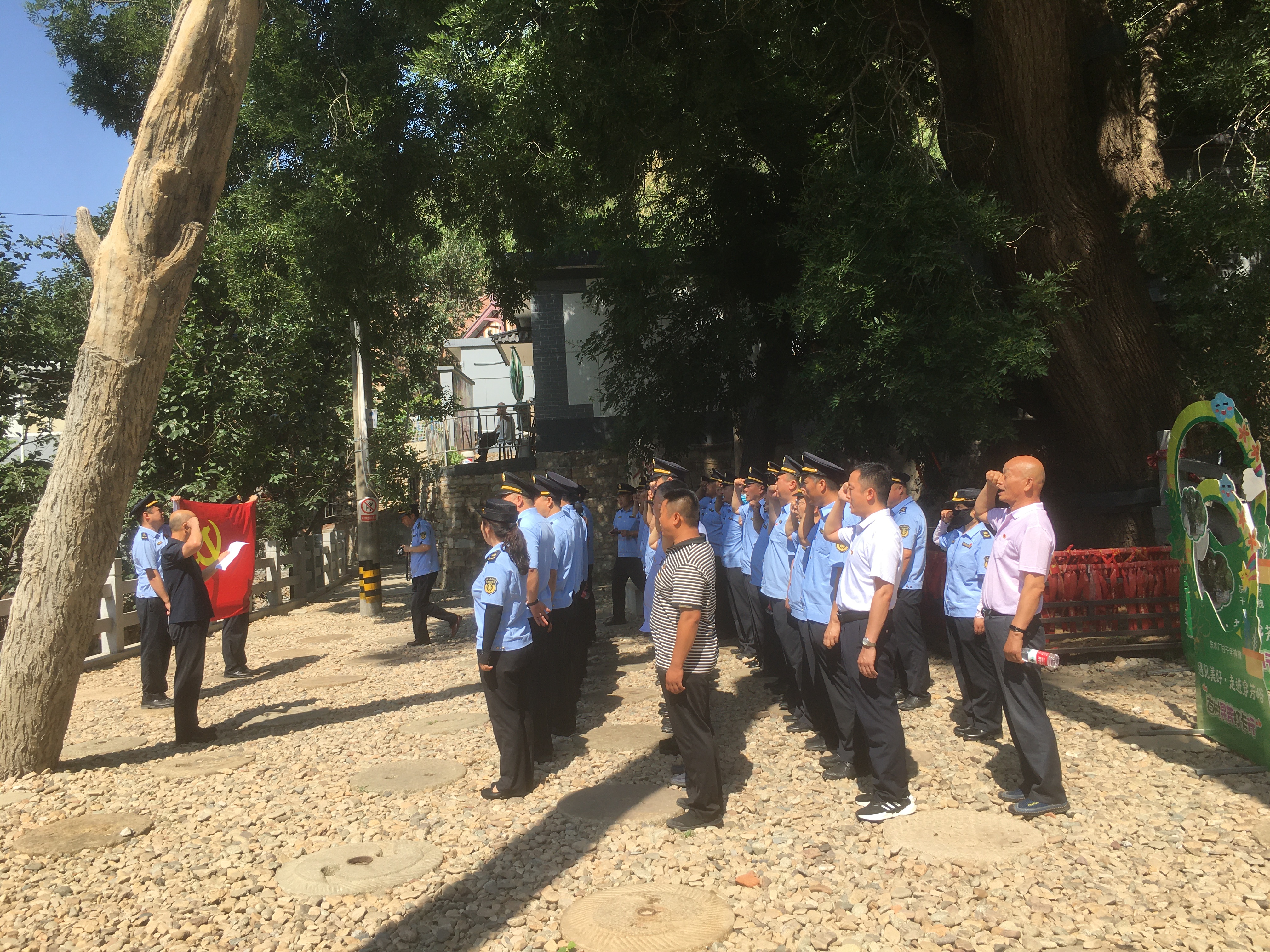 35401512.jpg 35401512.jpg